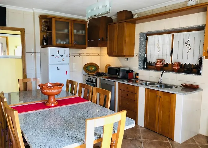 Casa Da Quinta Da Prelada Simao